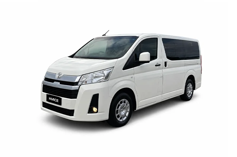 Toyota Hiace 2.8 diesel automatik 11 tempat duduk untuk sewa di Sabah