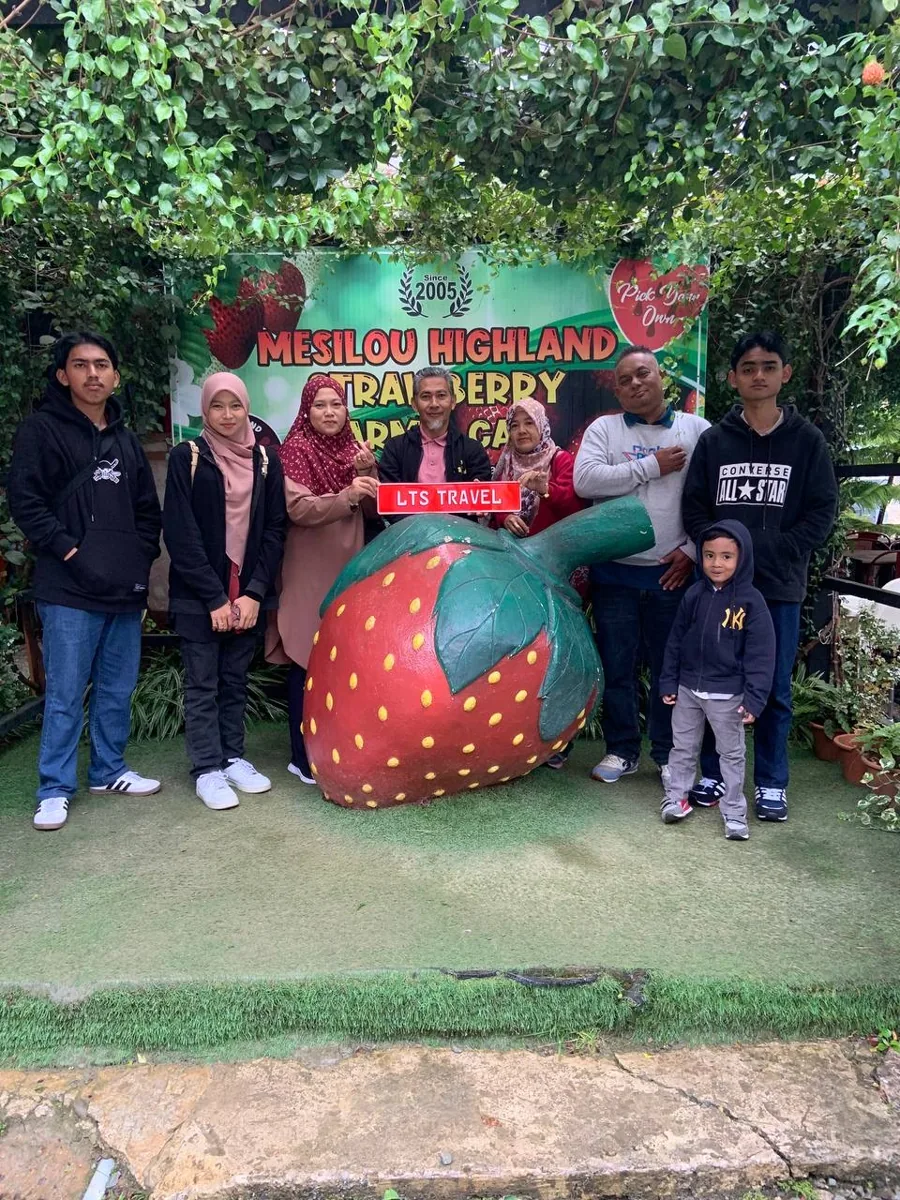 Pelanggan LTS Travel