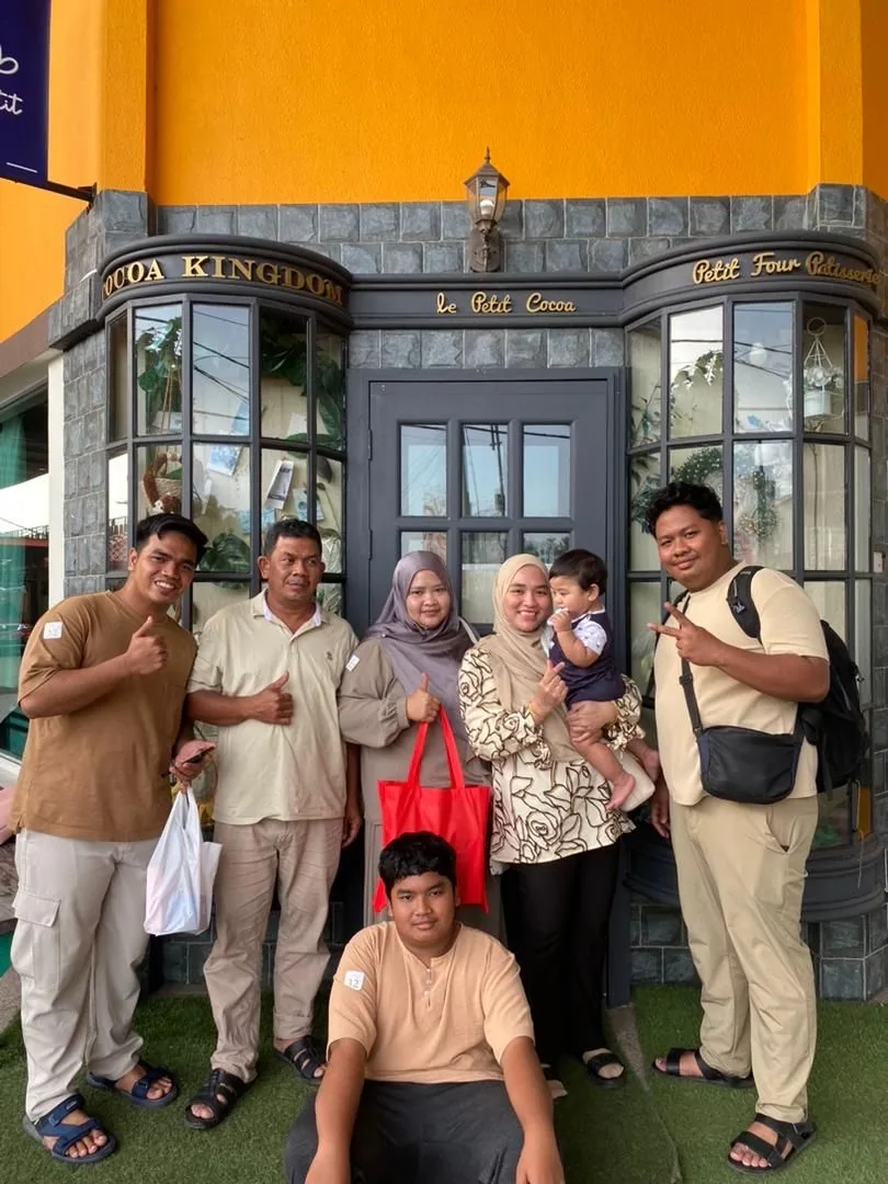 Pelanggan LTS Travel